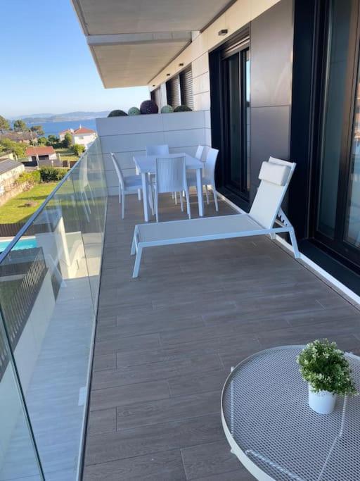 Precioso Apartamento Con Terraza Y Piscina En Portonovo-Sanxenxo Eksteriør bilde