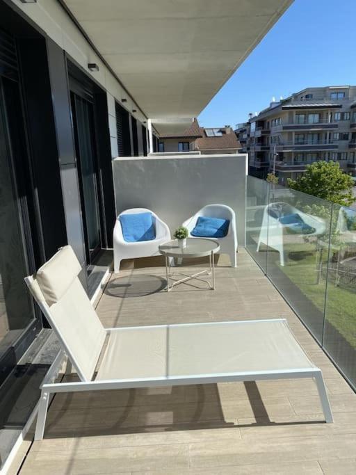 Precioso Apartamento Con Terraza Y Piscina En Portonovo-Sanxenxo Eksteriør bilde