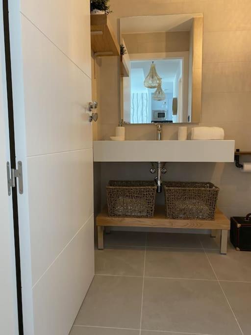 Precioso Apartamento Con Terraza Y Piscina En Portonovo-Sanxenxo Eksteriør bilde